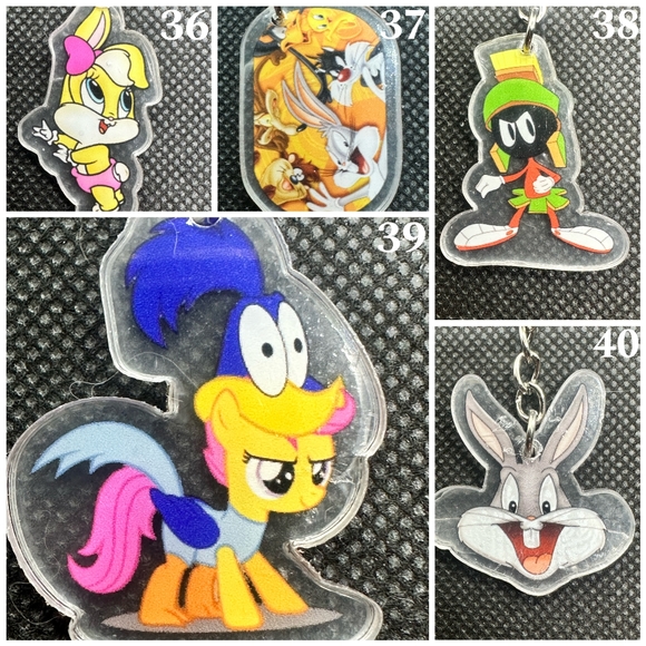 Looney Tunes KBK Acrylic Keychains - Picture 8 of 10
